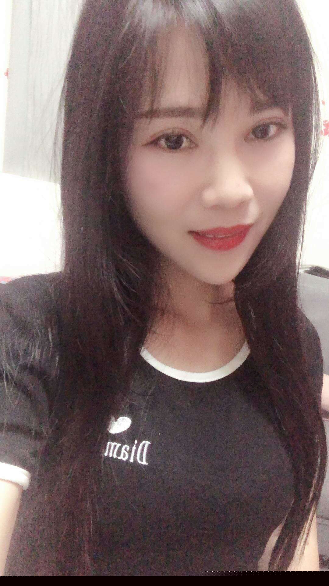 2020年9月19温柔小性感的布吉妙琳，小女人味道